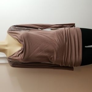 🔥NWT Vertigo Paris Luxurious Embellished Knit Top.